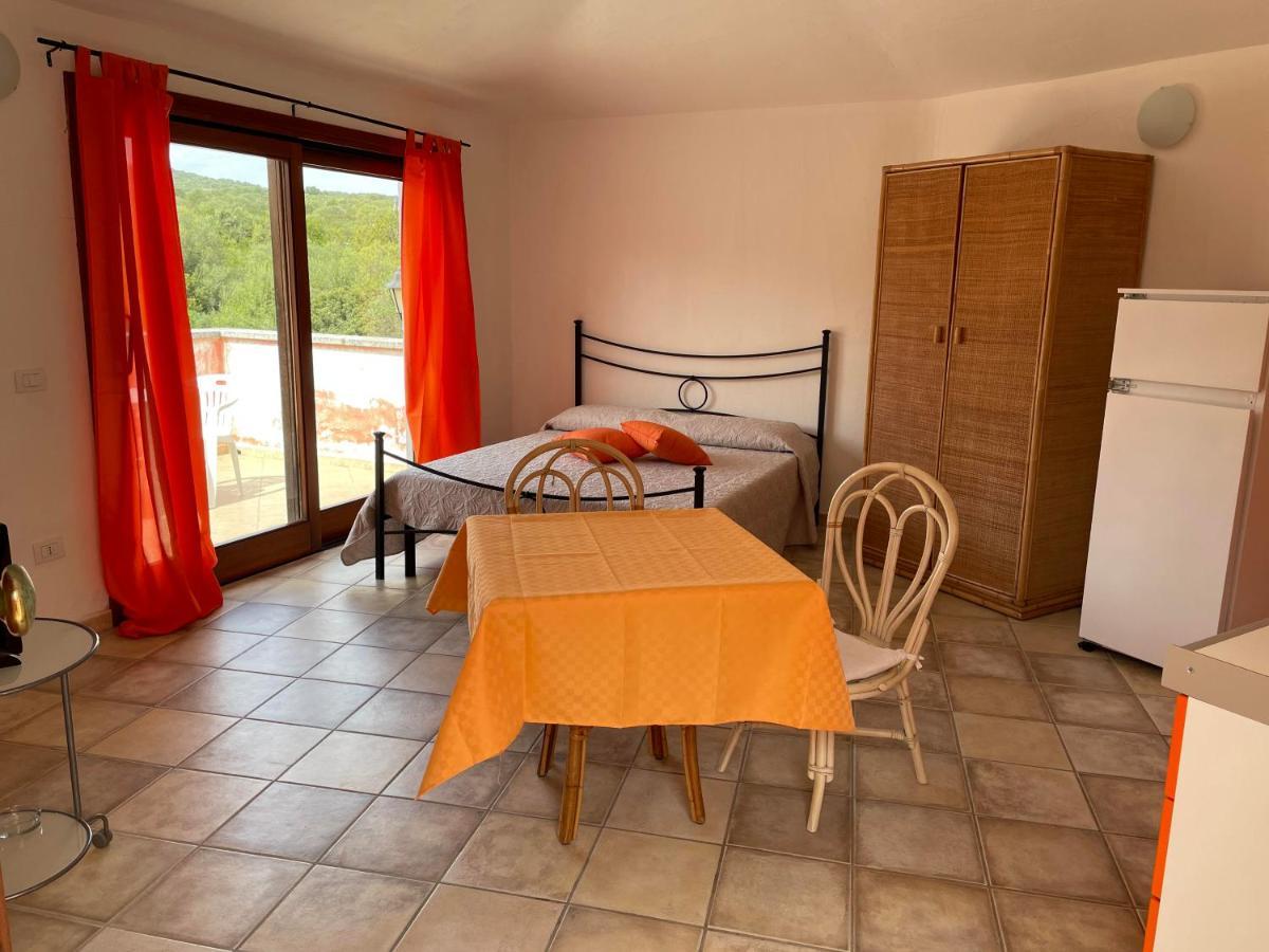 Aparthotel Residenze Il Girasole Golfo Aranci Exterior foto