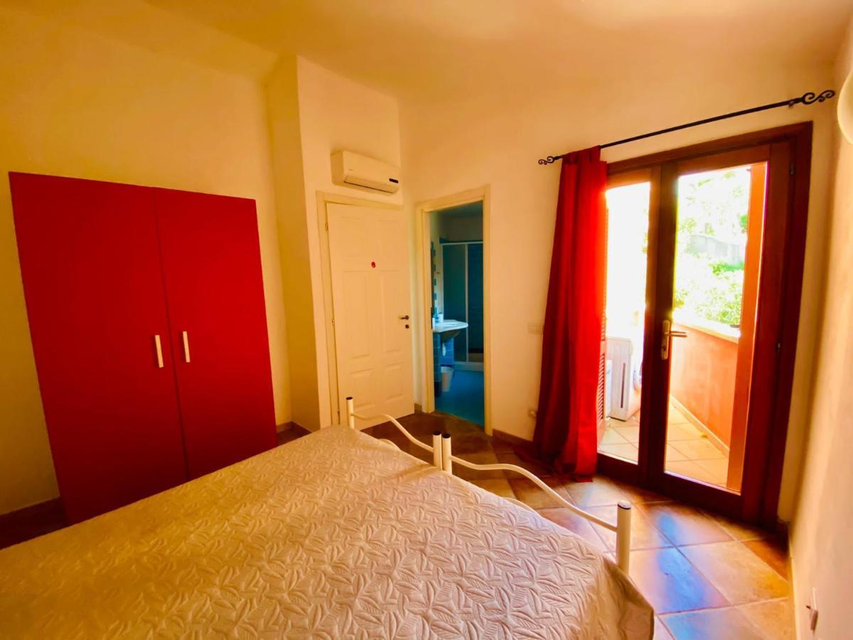 Aparthotel Residenze Il Girasole Golfo Aranci Exterior foto