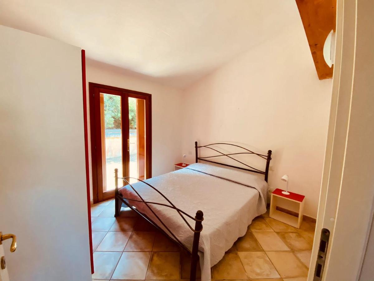 Aparthotel Residenze Il Girasole Golfo Aranci Exterior foto