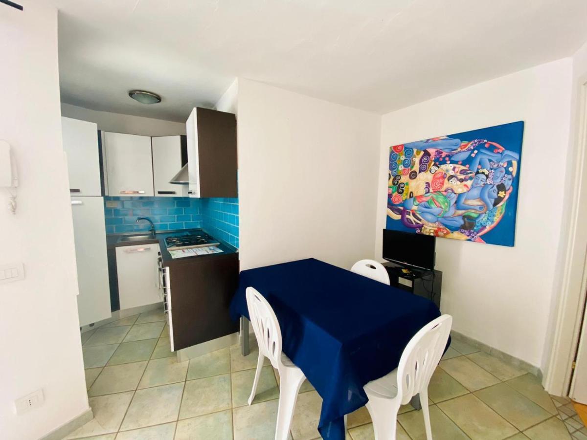 Aparthotel Residenze Il Girasole Golfo Aranci Exterior foto
