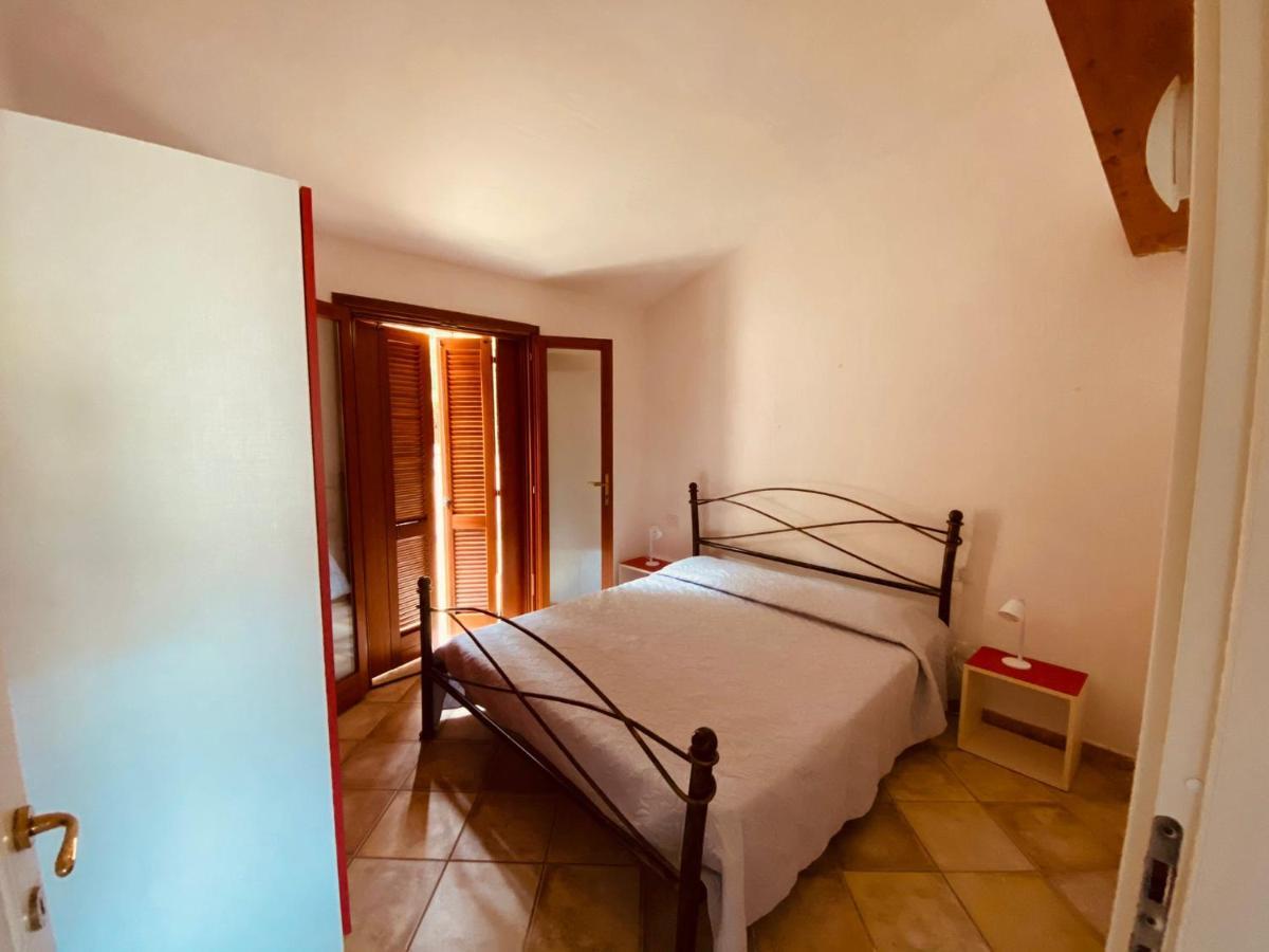 Aparthotel Residenze Il Girasole Golfo Aranci Exterior foto