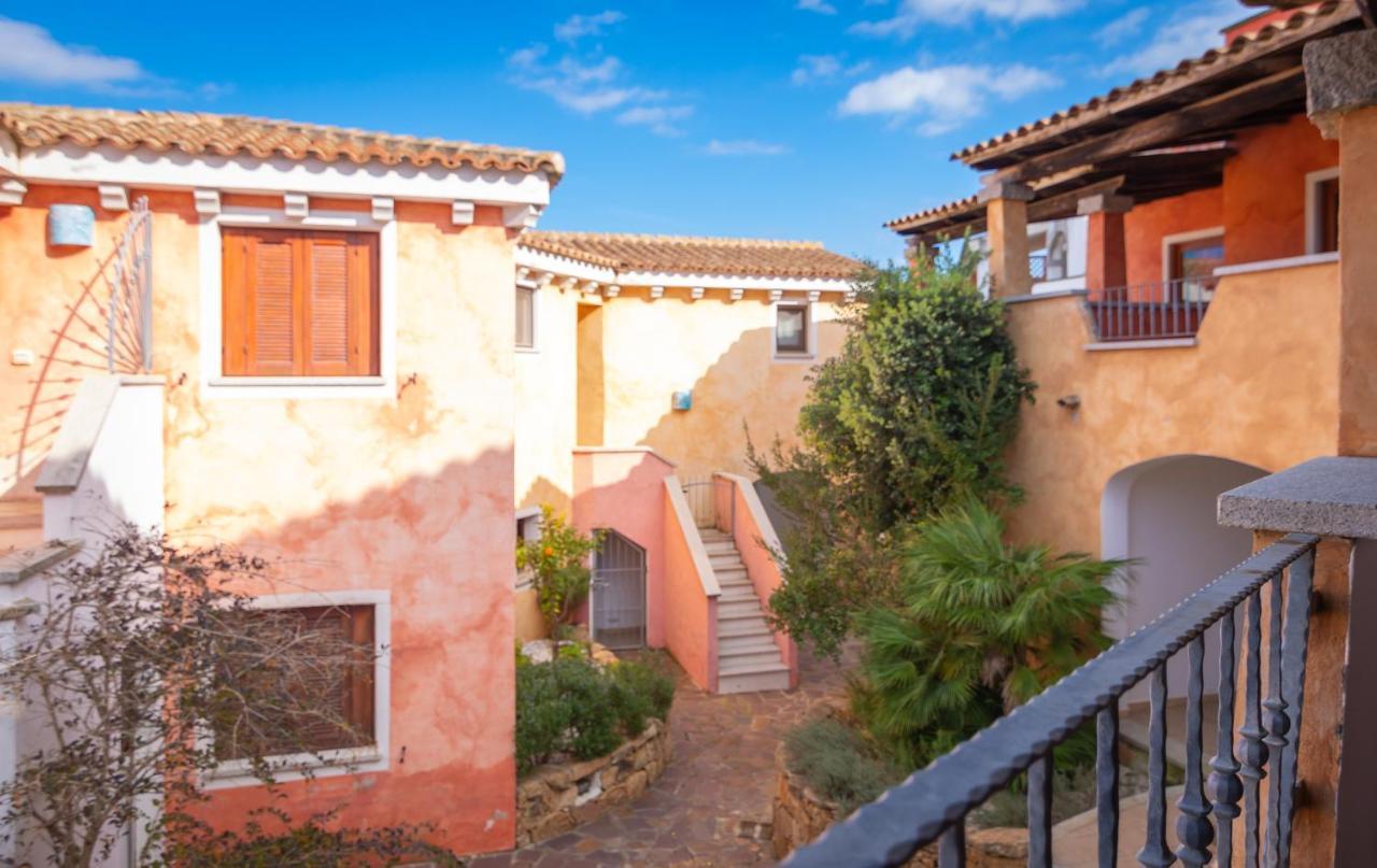 Aparthotel Residenze Il Girasole Golfo Aranci Exterior foto