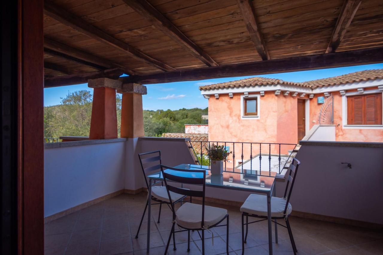 Aparthotel Residenze Il Girasole Golfo Aranci Exterior foto