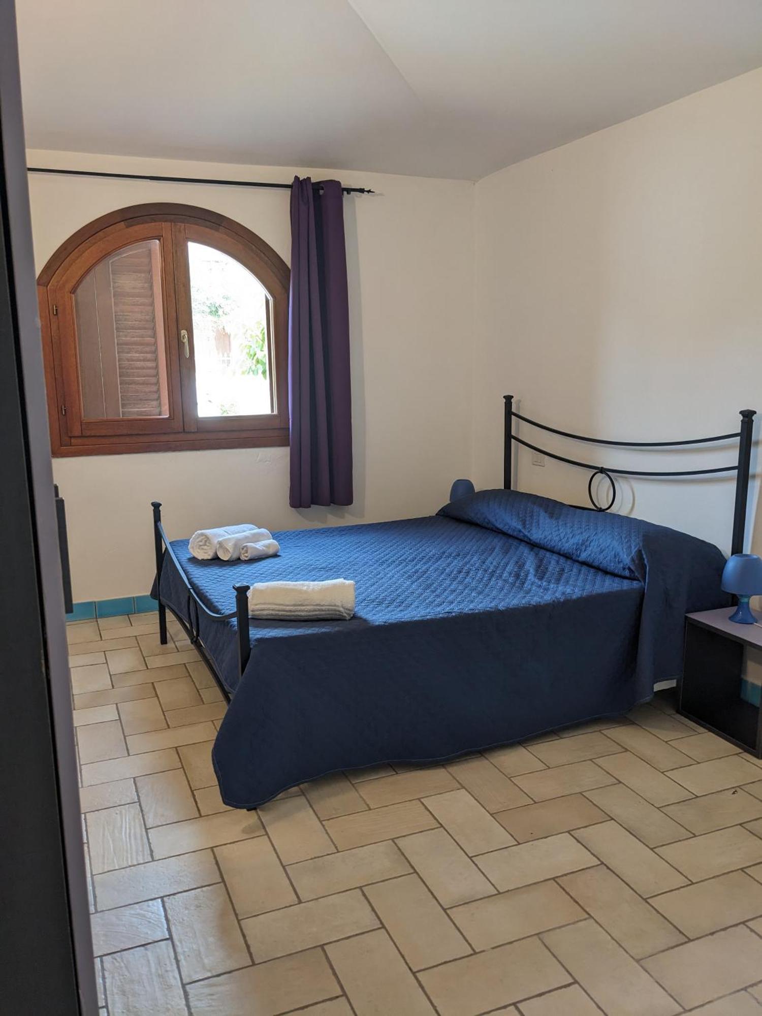 Aparthotel Residenze Il Girasole Golfo Aranci Exterior foto