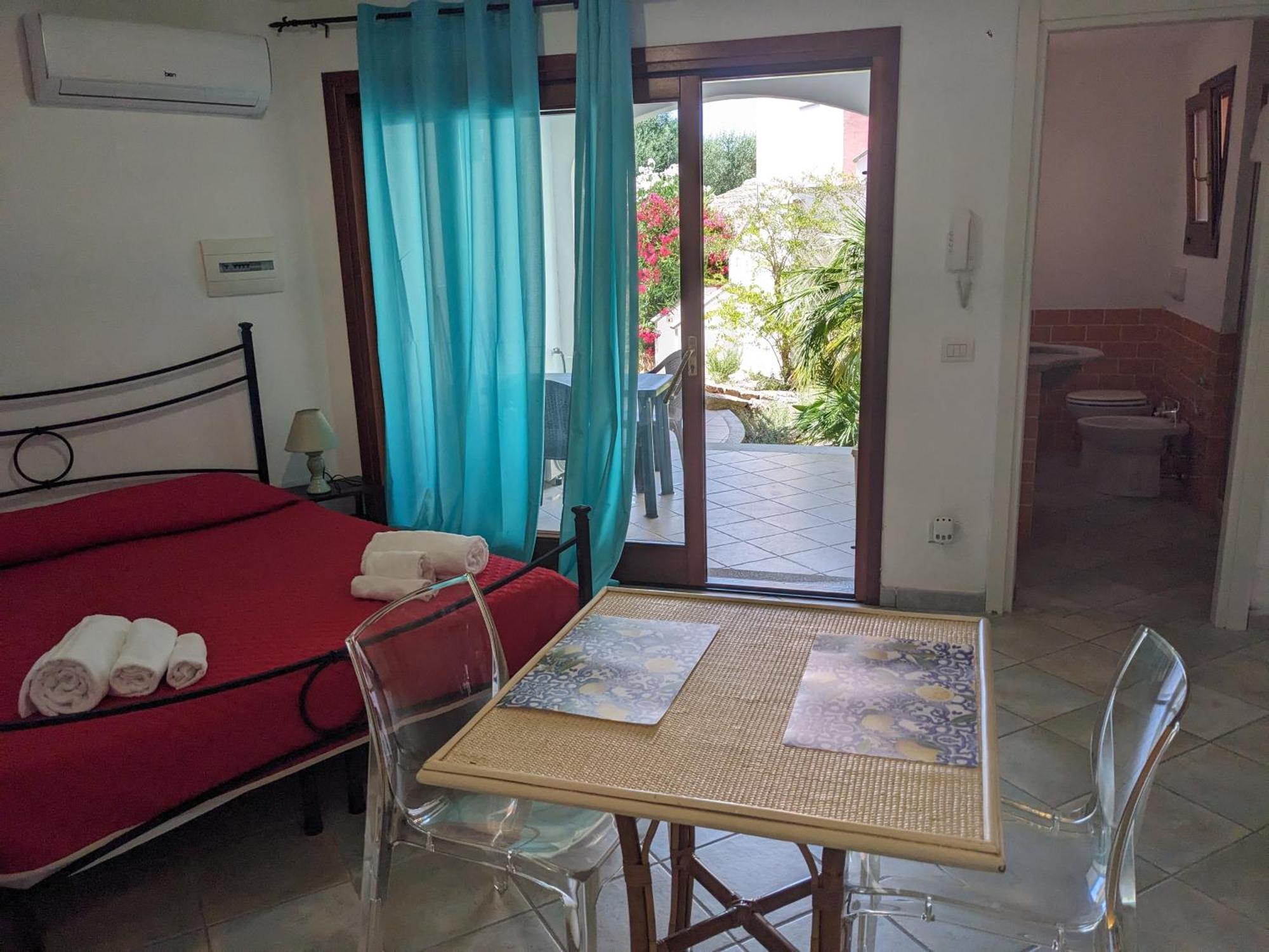 Aparthotel Residenze Il Girasole Golfo Aranci Exterior foto