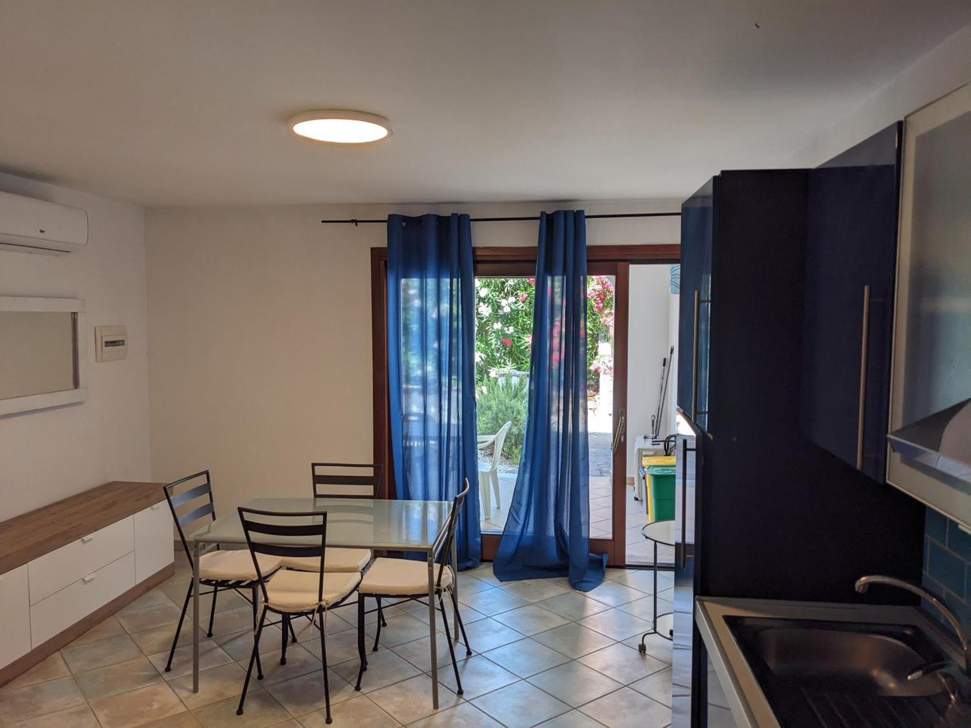 Aparthotel Residenze Il Girasole Golfo Aranci Zimmer foto