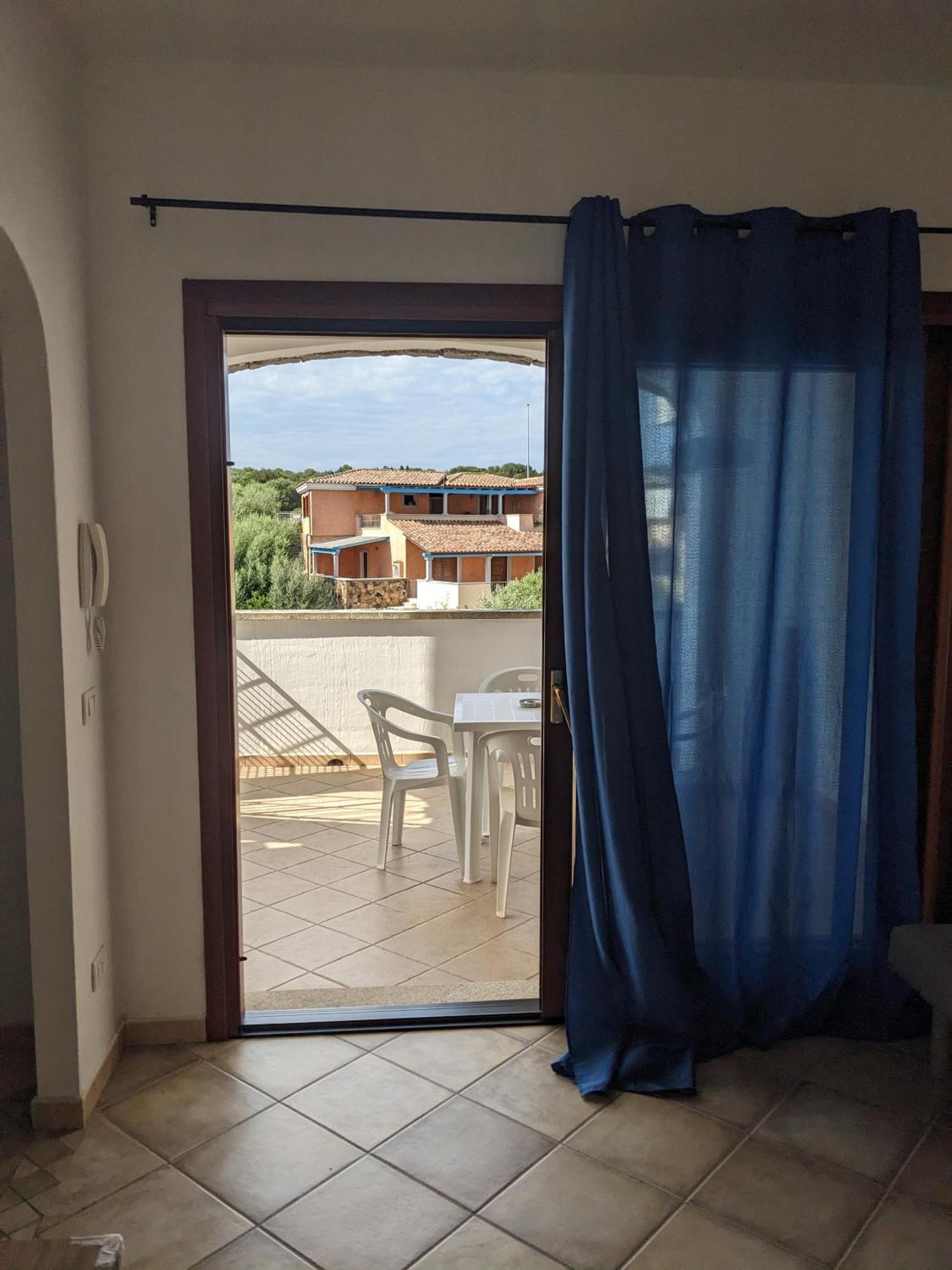 Aparthotel Residenze Il Girasole Golfo Aranci Zimmer foto