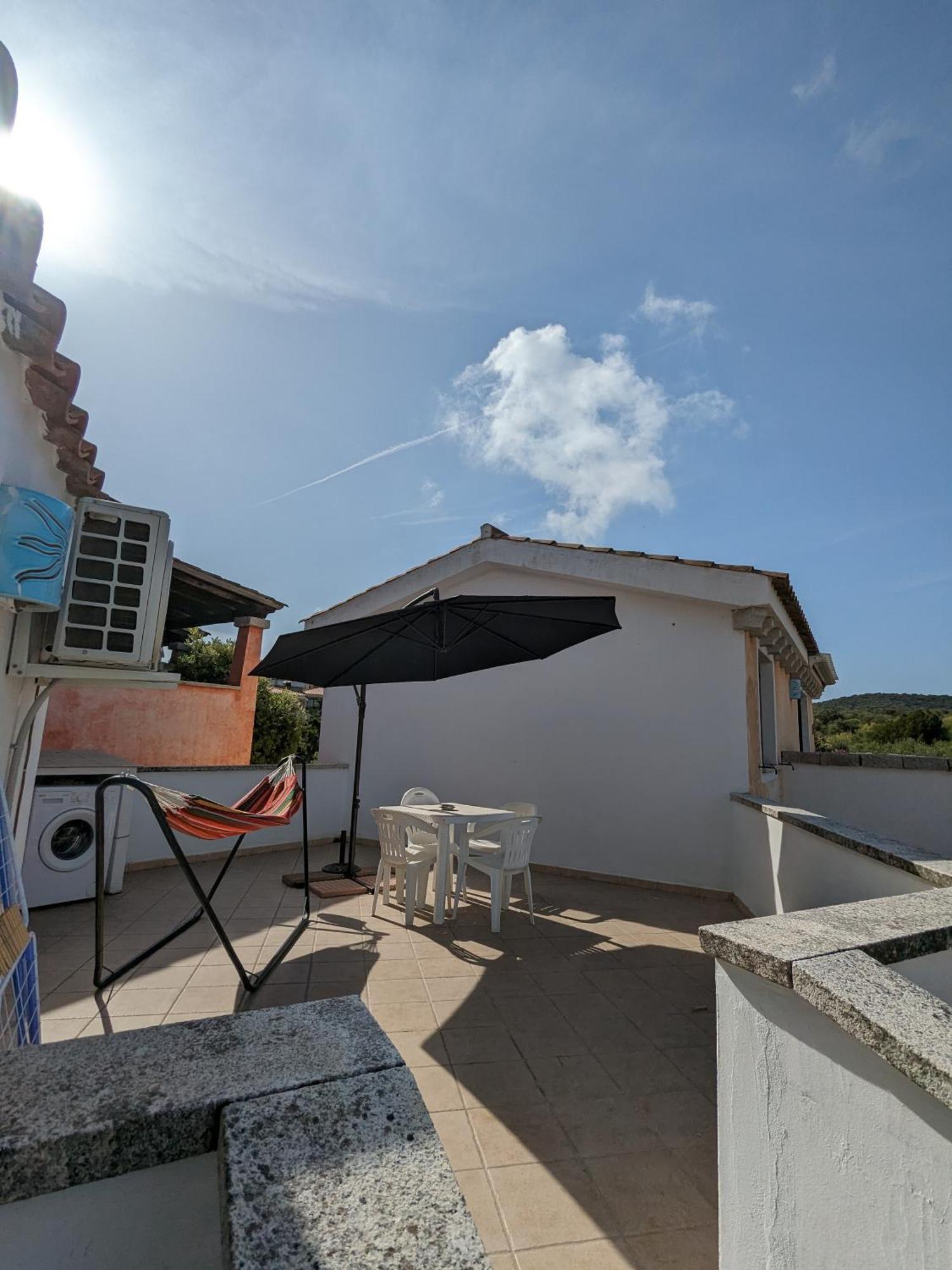 Aparthotel Residenze Il Girasole Golfo Aranci Exterior foto